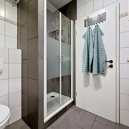 Gollwitzer Park - Insel Poel-9 By Interhome *